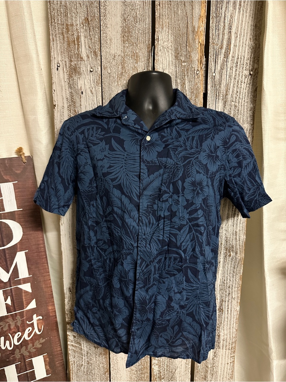 Ralph Lauren Navy Blue Floral Short-Sleeve Button-Down Shirt